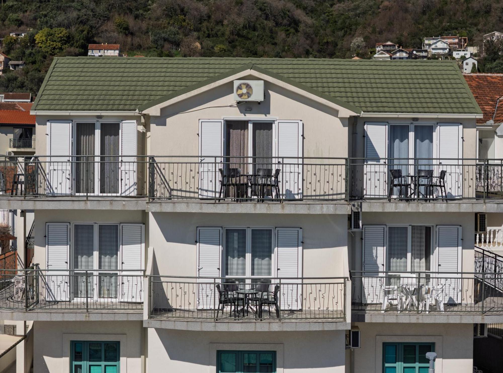 Rosic Apartments Baosici エクステリア 写真