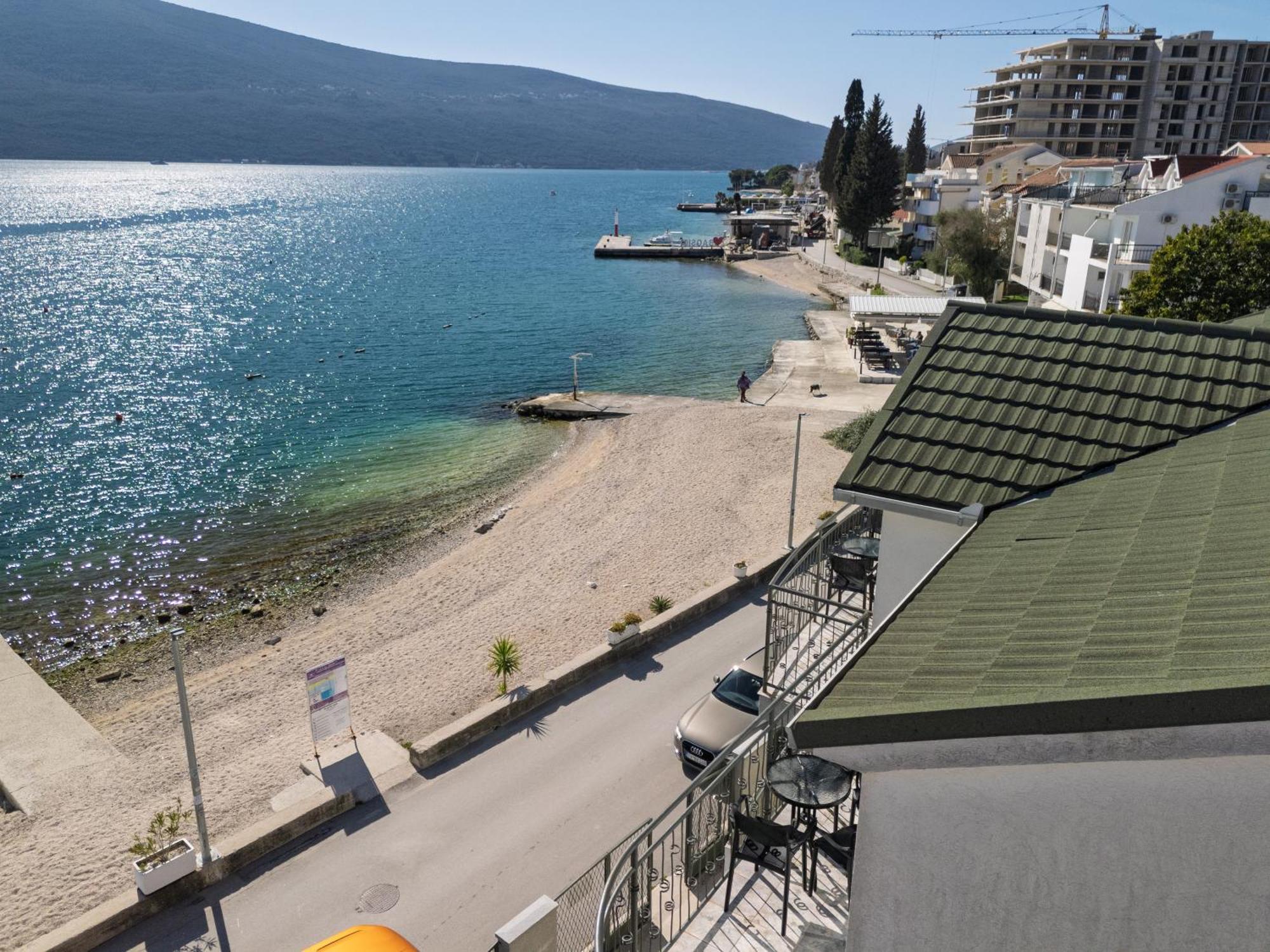 Rosic Apartments Baosici エクステリア 写真