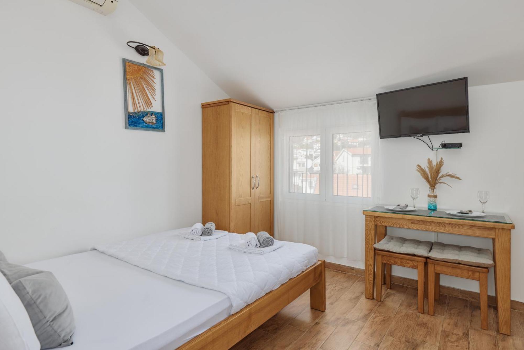 Rosic Apartments Baosici エクステリア 写真