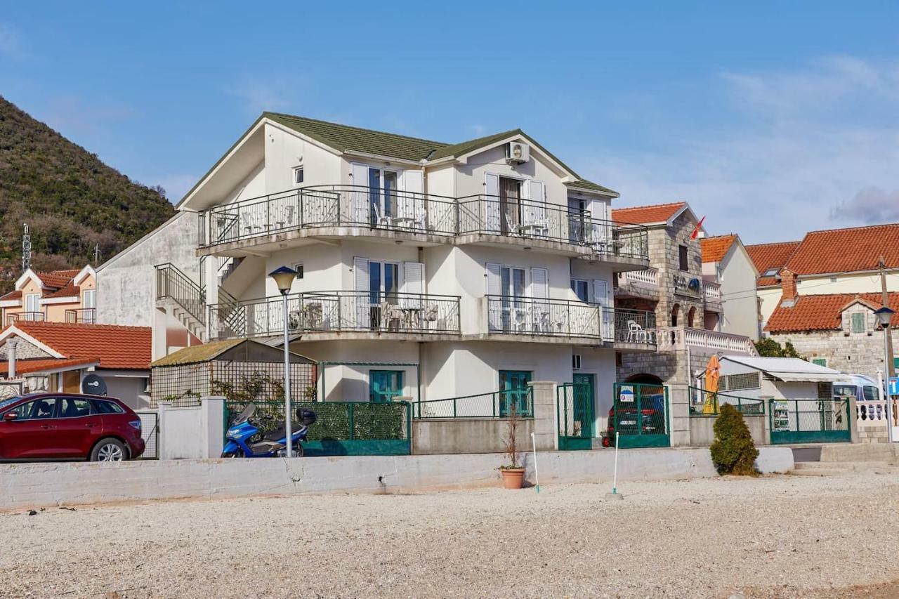 Rosic Apartments Baosici エクステリア 写真