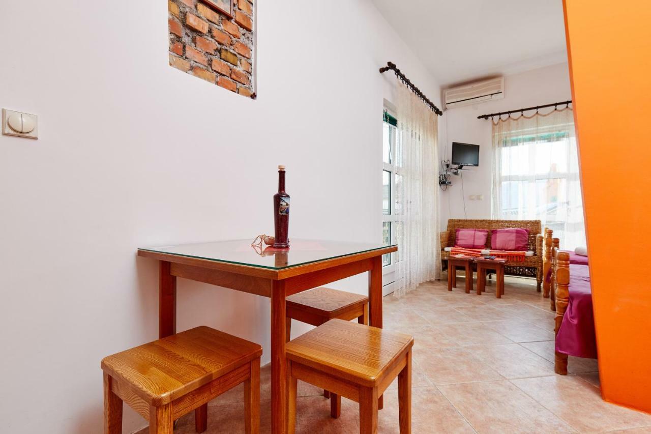 Rosic Apartments Baosici エクステリア 写真