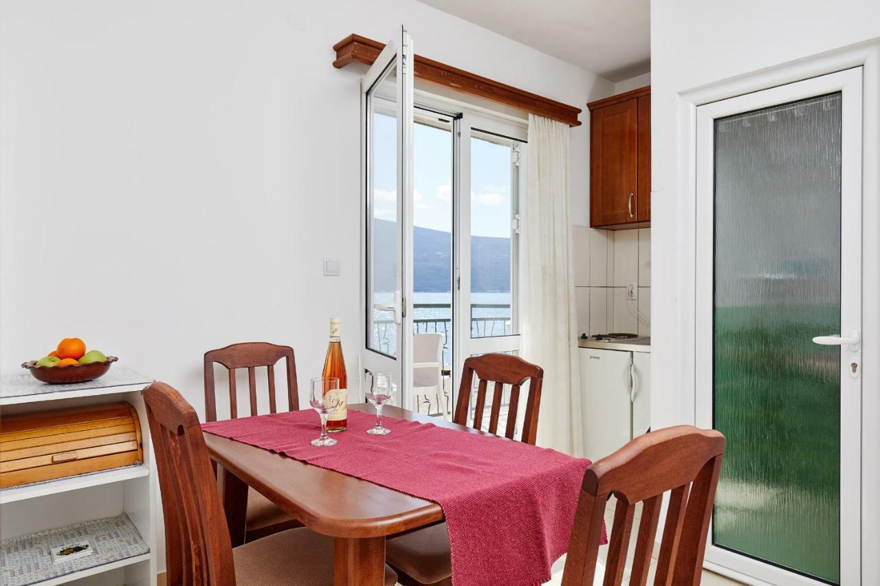 Rosic Apartments Baosici エクステリア 写真